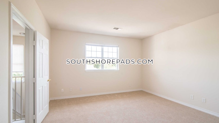 BRAINTREE - 2 Beds, 1 Bath - Image 12