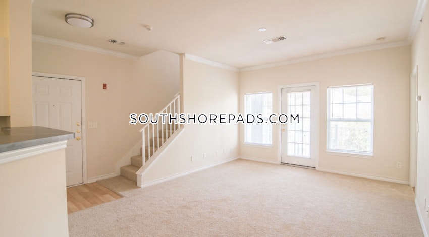 BRAINTREE - 2 Beds, 1 Bath - Image 3