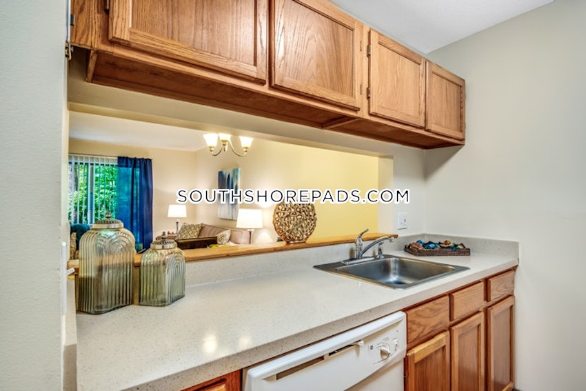 HOLBROOK - 1 Bed, 1 Bath - Image 9