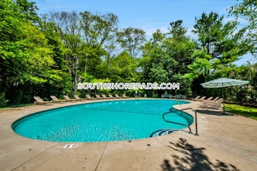 Longmeadow Dr. Holbrook