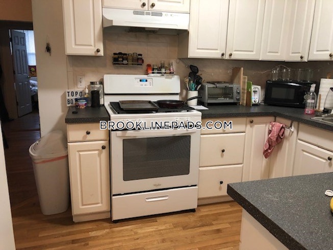 Brookline - $6,150+ /mo