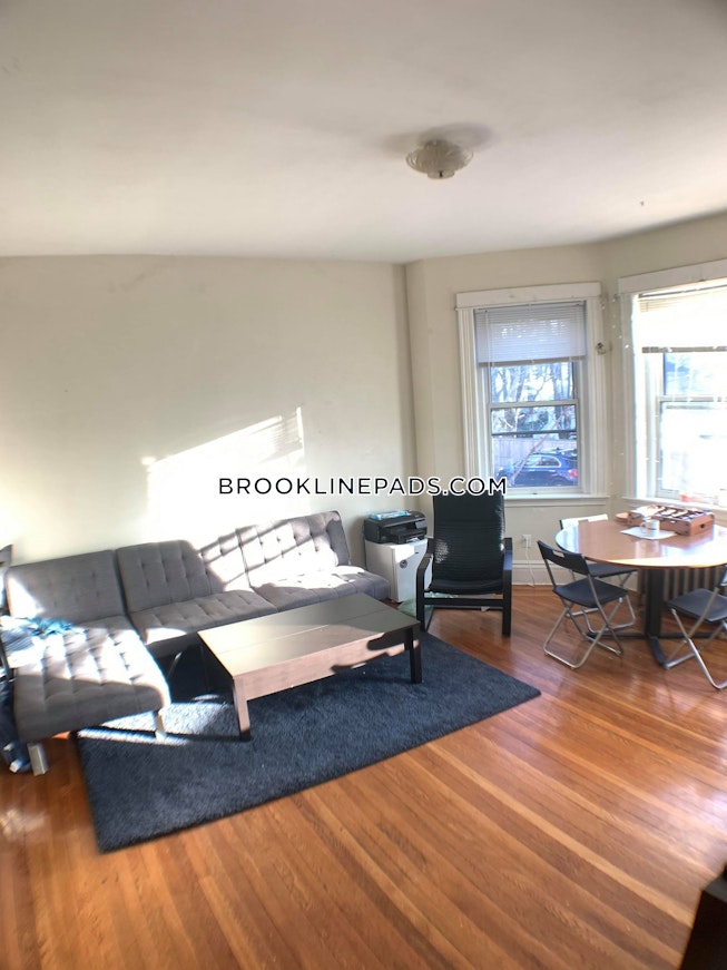 Brookline - $5,400+ /mo