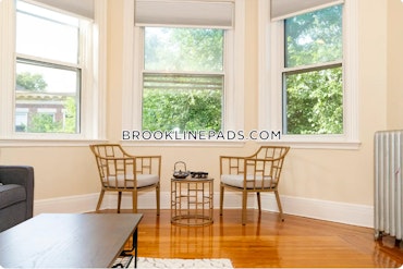 Brookline - 2 Beds, 1 Baths