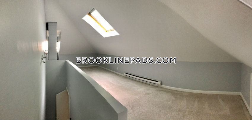 BROOKLINE- BOSTON UNIVERSITY - 4 Beds, 3.5 Baths - Image 9