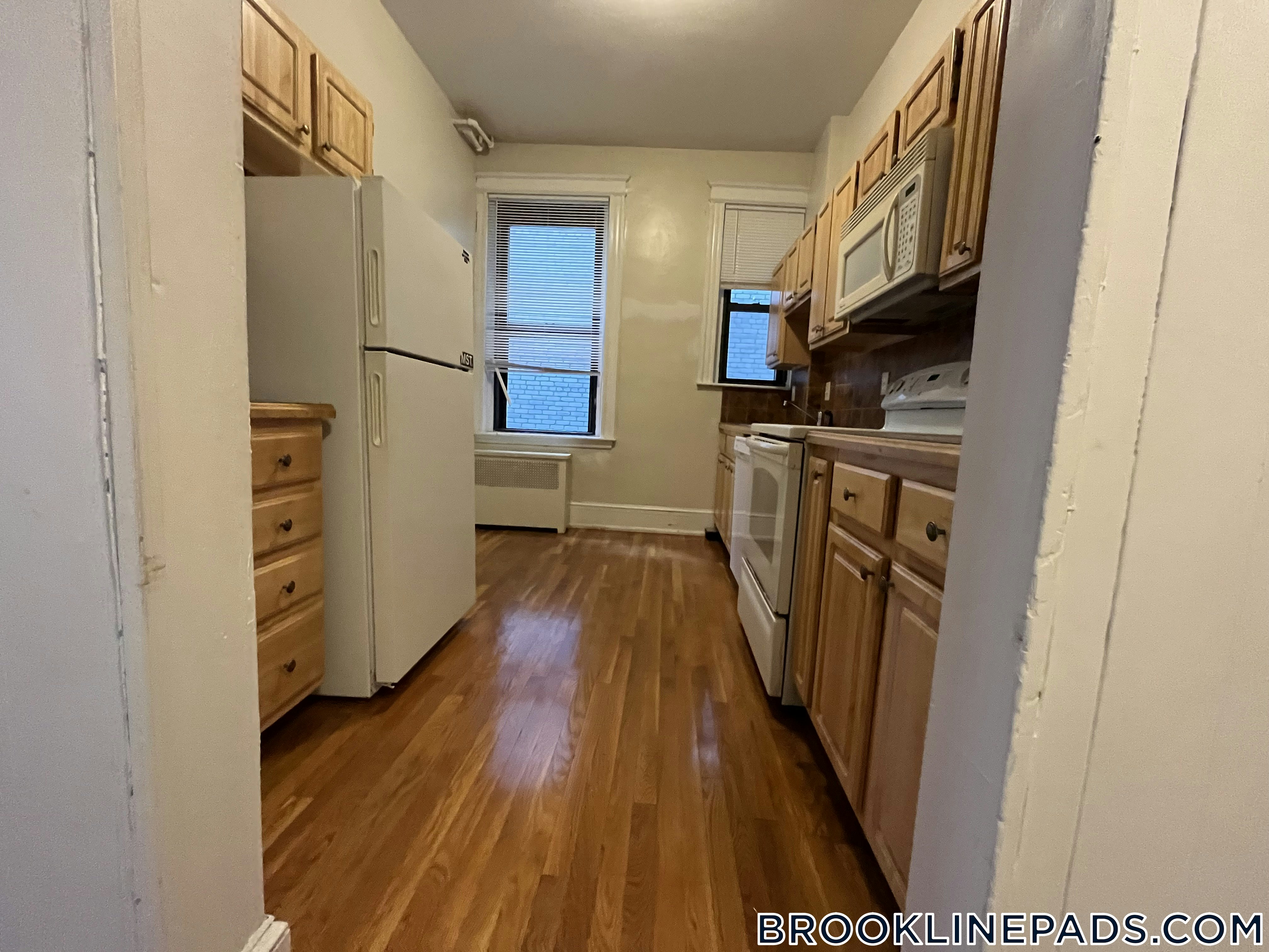 Brookline 2 Bedroom Apartments