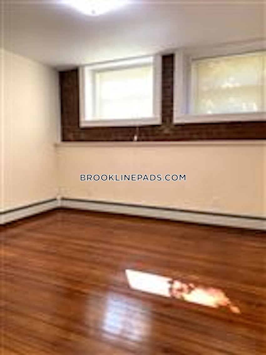 BROOKLINE - BROOKLINE HILLS - 2 Beds, 1 Bath - Image 43