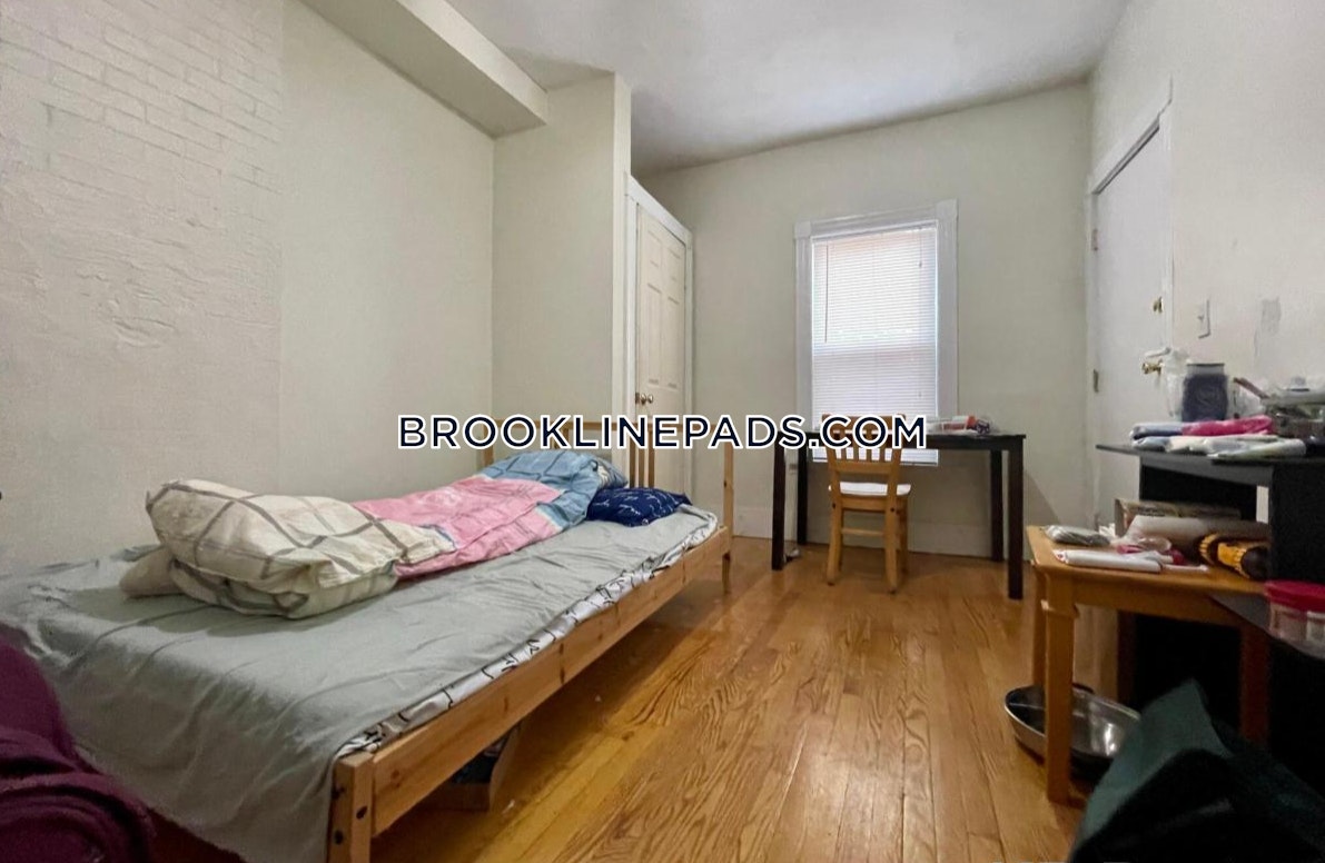 Brookline 4 Beds 2 Baths Brookline Village 4,600