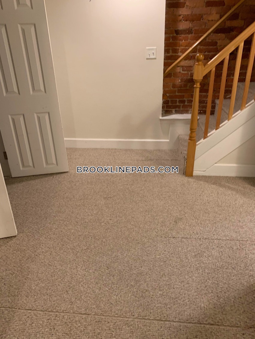 BROOKLINE- BROOKLINE VILLAGE - 1 Bed, 2 Baths - Image 9