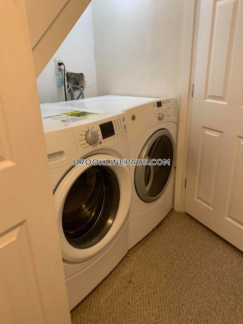 BROOKLINE- BROOKLINE VILLAGE - 1 Bed, 2 Baths - Image 6