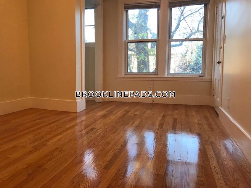 Brookline - $5,100+ /month