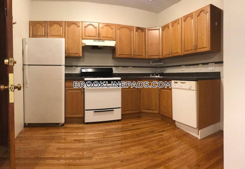 Brookline - $5,100+ /month