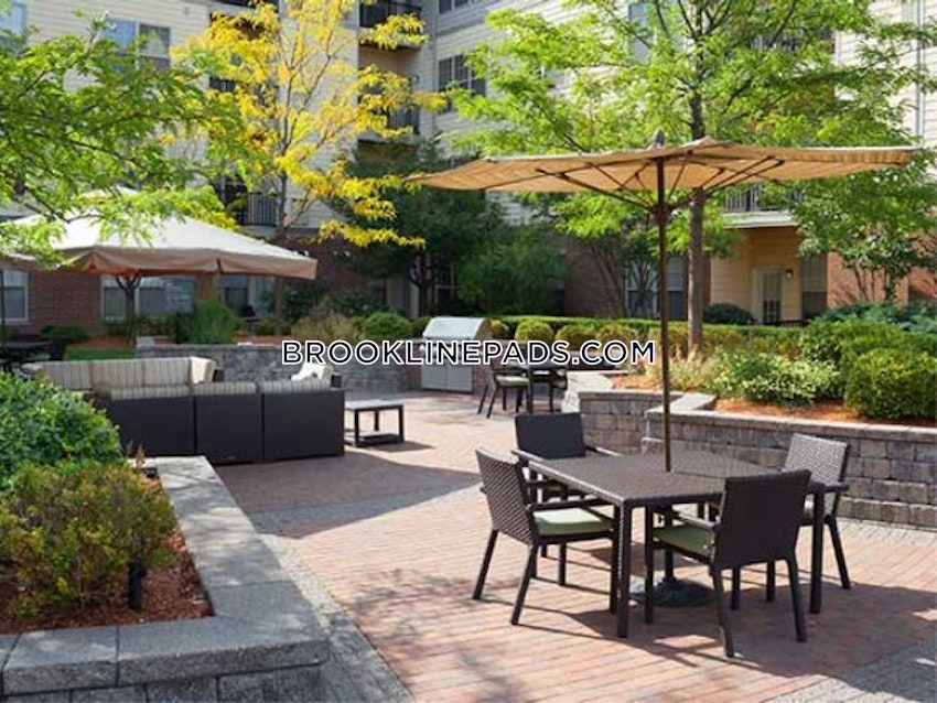 NEWTON - CHESTNUT HILL - 1 Bed, 1 Bath - Image 28