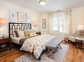 Brookline 2 Beds 1 Bath  Chestnut Hill - $3,455 No Fee