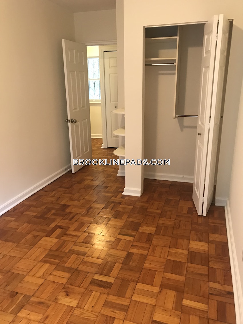 BOSTON - WEST ROXBURY - 2 Beds, 1 Bath - Image 15