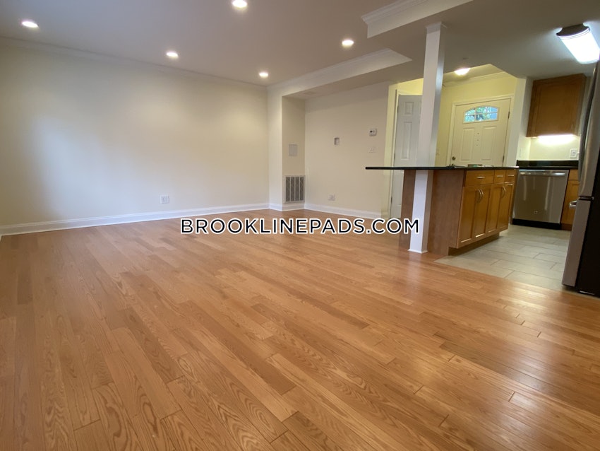 BOSTON - WEST ROXBURY - 2 Beds, 1 Bath - Image 14