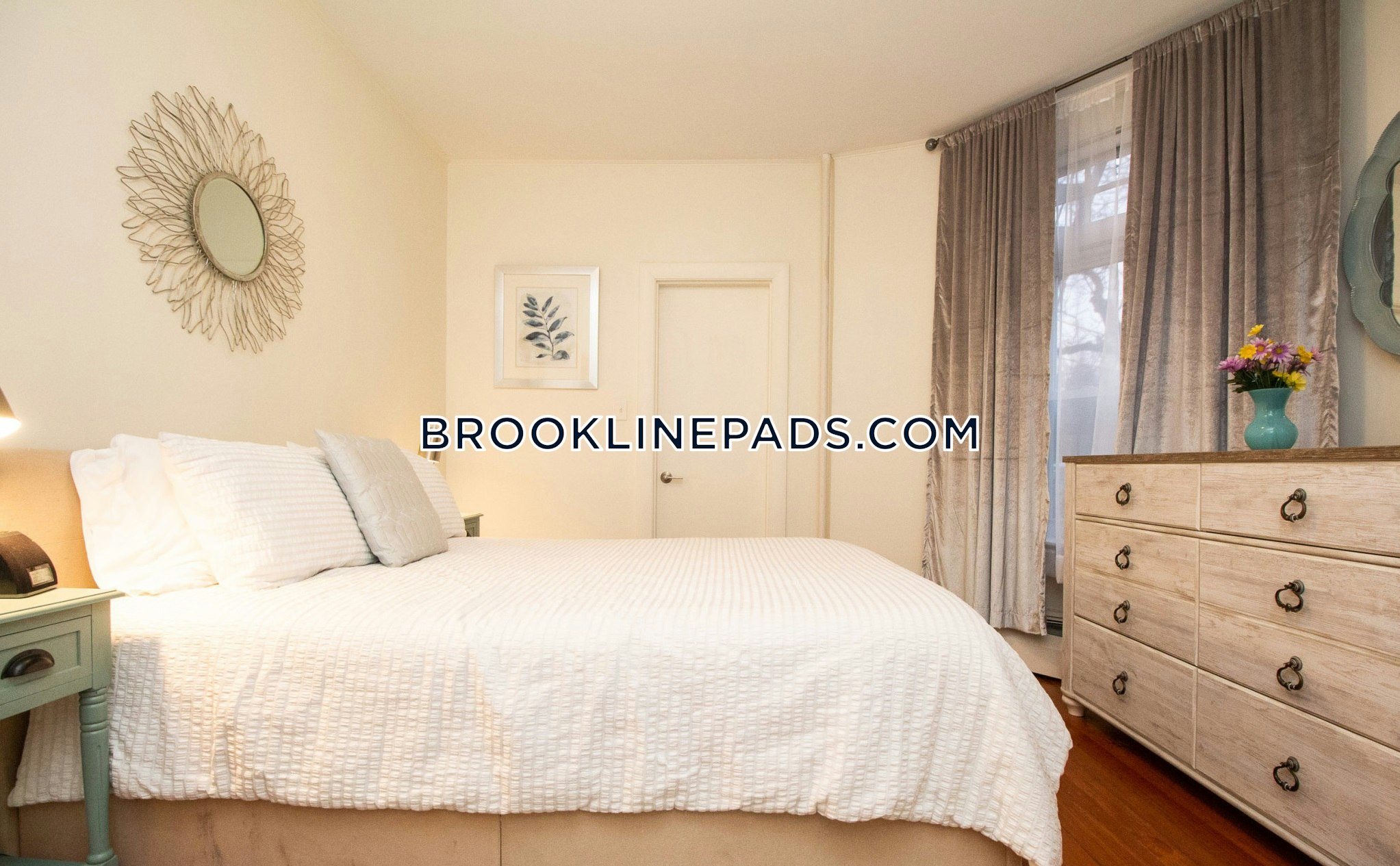 Brookline Apartment for rent 1 Bedroom 1 Bath Brookline Hills 3,500
