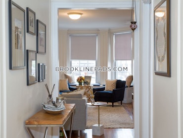 Brookline - 3 Beds, 1 Baths