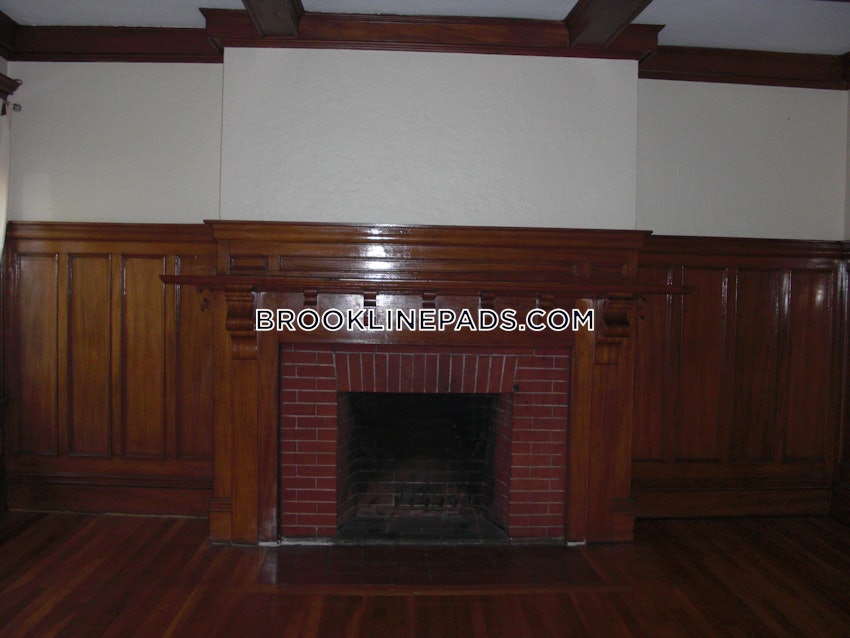 BROOKLINE- COOLIDGE CORNER - 2 Beds, 1 Bath - Image 26