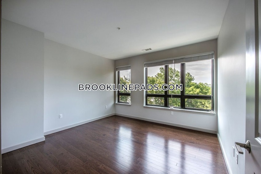 BROOKLINE- COOLIDGE CORNER - Studio , 1 Bath - Image 4