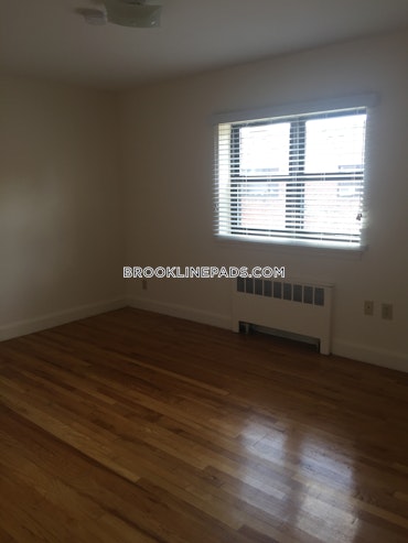 Brookline - 2 Beds, 1 Baths