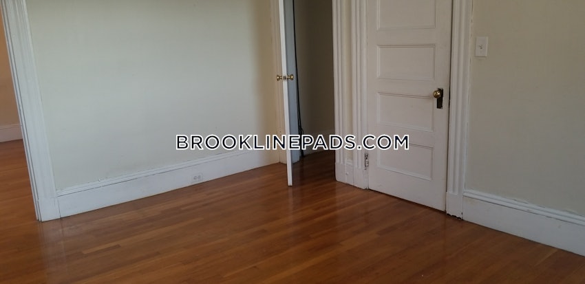 BROOKLINE- COOLIDGE CORNER - 1 Bed, 1 Bath - Image 2