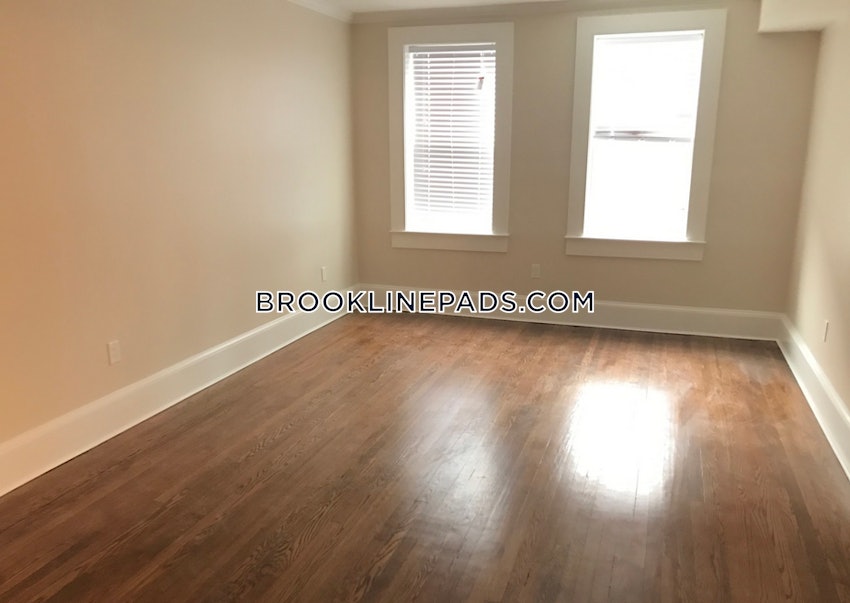 BROOKLINE- COOLIDGE CORNER - 2 Beds, 1 Bath - Image 6