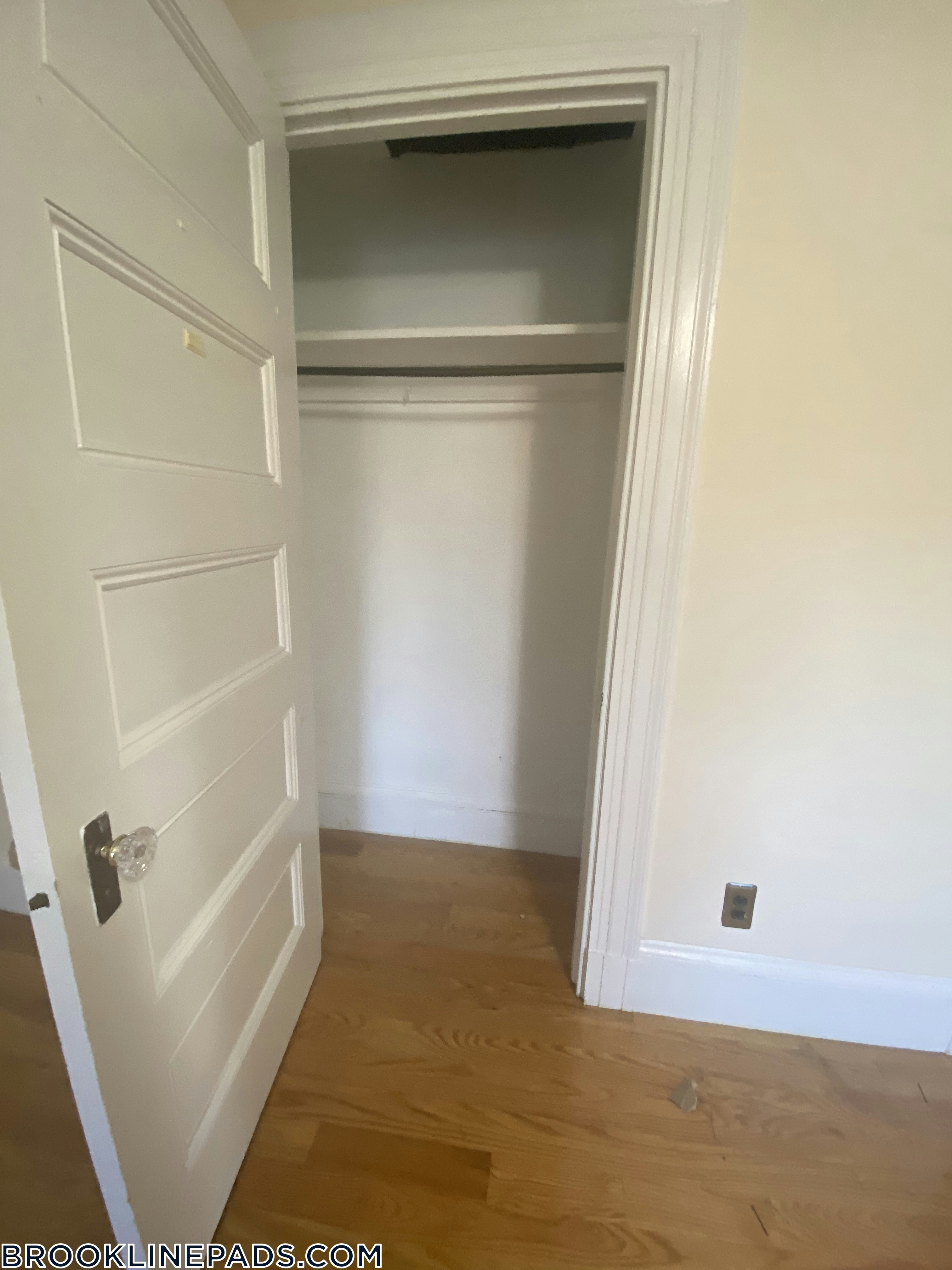 Brookline Room For Rent In BROOKLINE COOLIDGE CORNER Coolidge Corner   1634659700 D474bf92 8fe9 4917 Ac0c 0d612fbc2a6a 