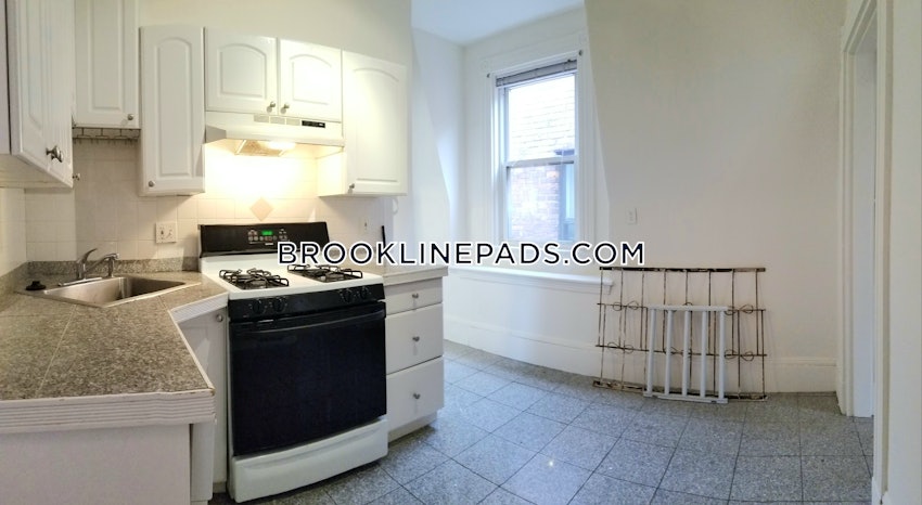 BROOKLINE- COOLIDGE CORNER - 2 Beds, 1 Bath - Image 41