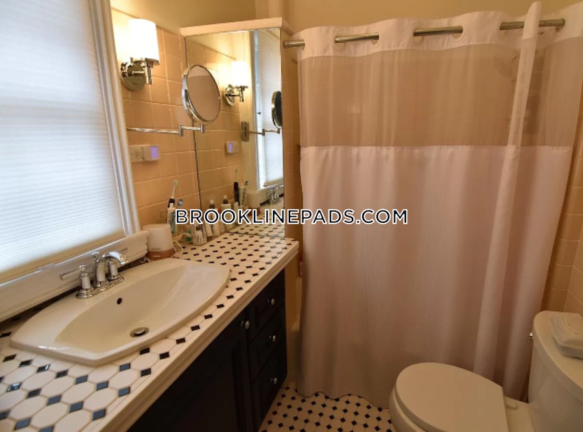 BROOKLINE- COOLIDGE CORNER - 2 Beds, 2 Baths - Image 5