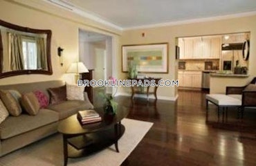 Chapel St. Brookline