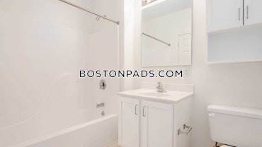 Littles Brook Ct Burlington