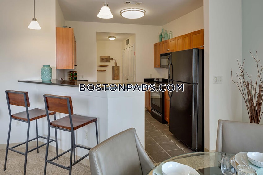 BURLINGTON - 2 Beds, 1 Bath - Image 12