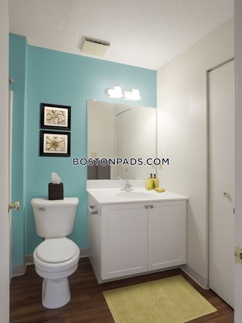 BURLINGTON - 2 Beds, 2 Baths - Image 17