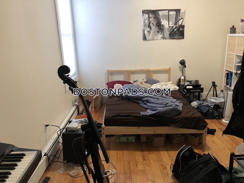 CAMBRIDGE - CENTRAL SQUARE/CAMBRIDGEPORT - 4 Beds, 2 Baths - Image 19