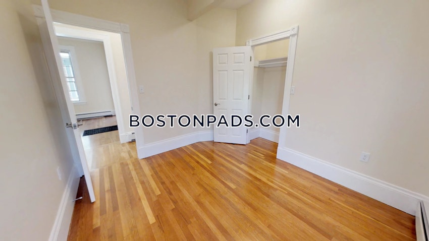 CAMBRIDGE - CENTRAL SQUARE/CAMBRIDGEPORT - 3 Beds, 3 Baths - Image 10