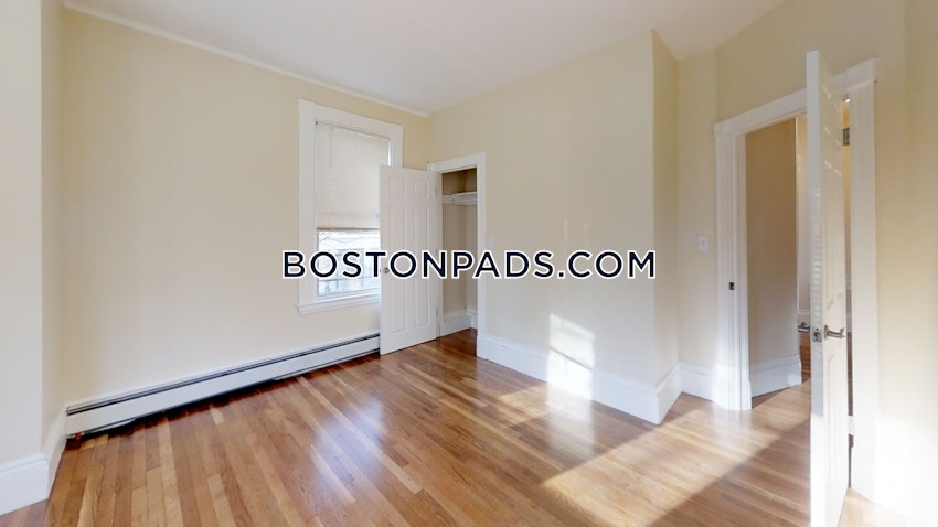 CAMBRIDGE - CENTRAL SQUARE/CAMBRIDGEPORT - 3 Beds, 3 Baths - Image 7