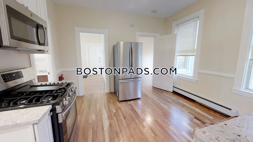 CAMBRIDGE - CENTRAL SQUARE/CAMBRIDGEPORT - 3 Beds, 3 Baths - Image 2