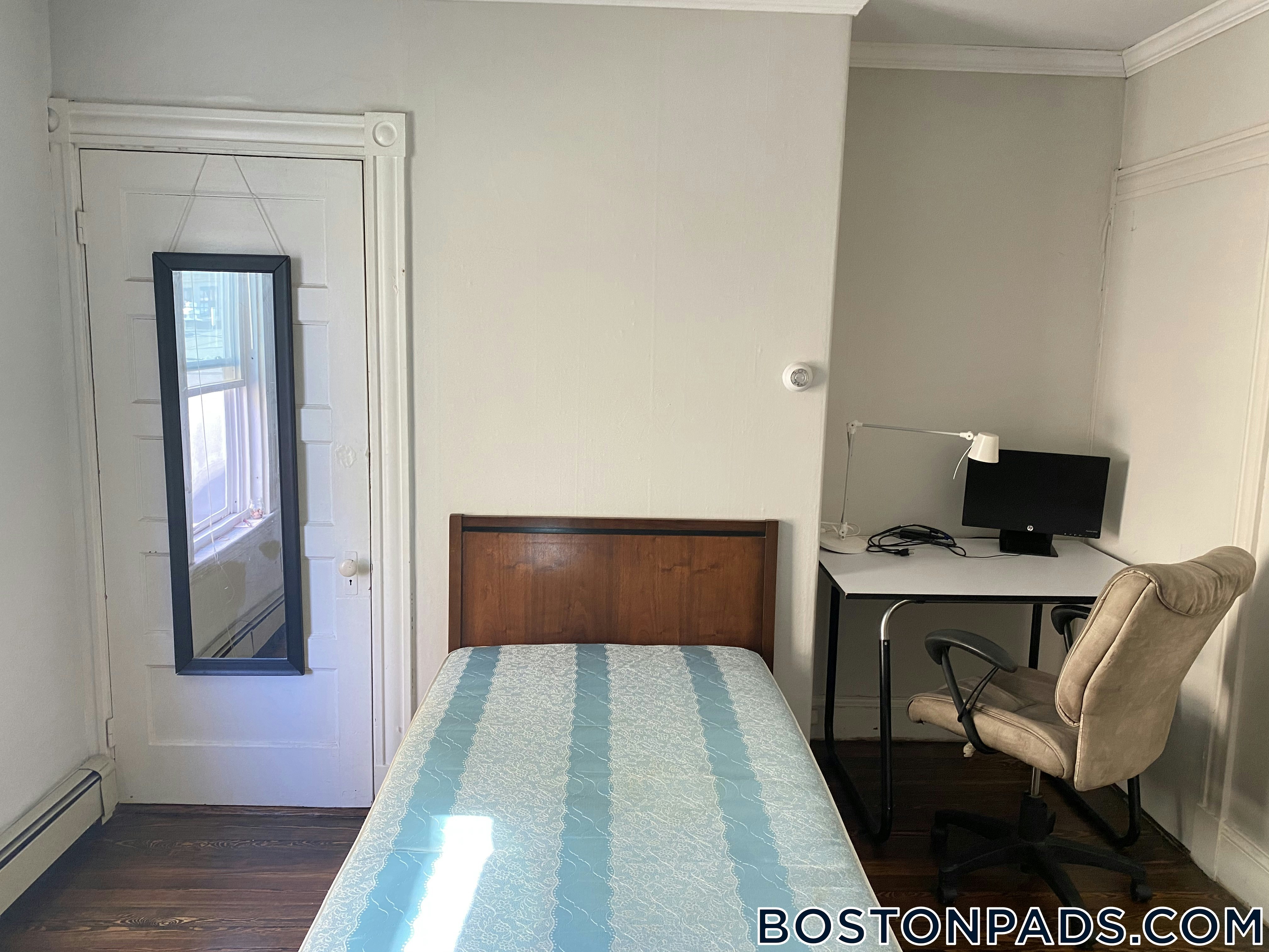 Cambridge 3 Beds 1 Bath Central Square/cambridgeport - $3,900