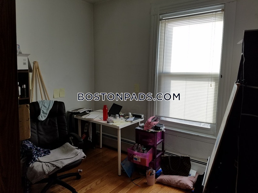 CAMBRIDGE - CENTRAL SQUARE/CAMBRIDGEPORT - 3 Beds, 1 Bath - Image 7