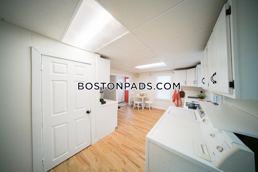 CAMBRIDGE - CENTRAL SQUARE/CAMBRIDGEPORT - 2 Beds, 1 Bath - Image 8