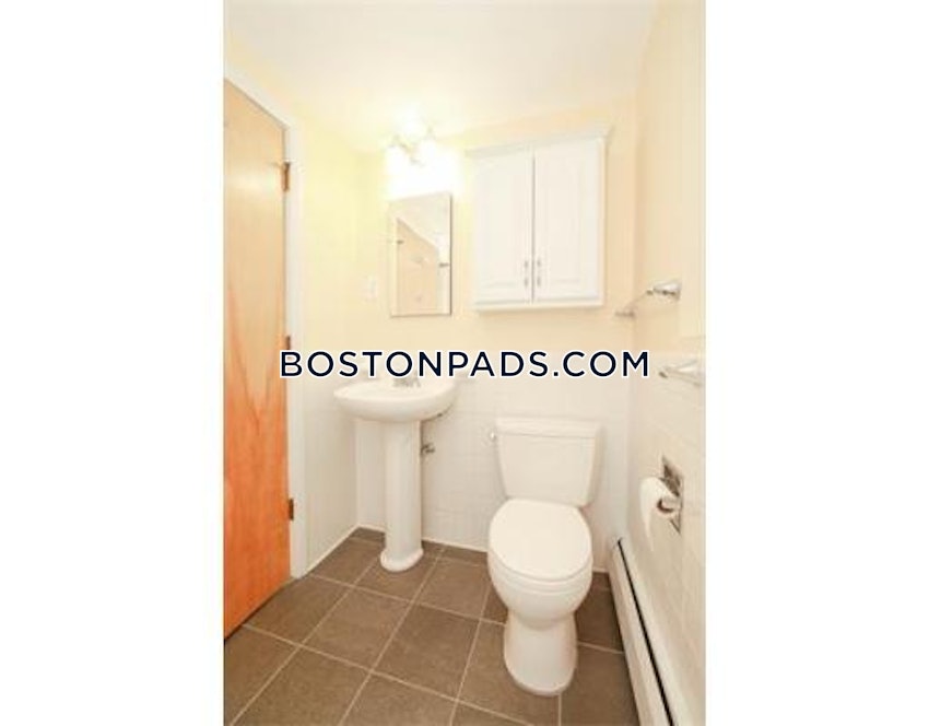 CAMBRIDGE - CENTRAL SQUARE/CAMBRIDGEPORT - 3 Beds, 1 Bath - Image 6