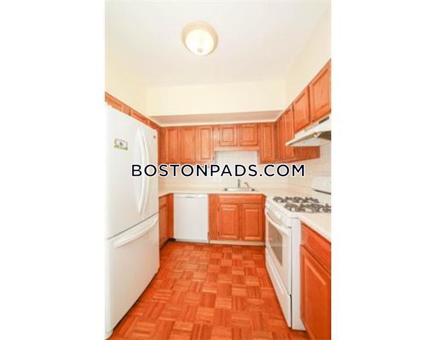 CAMBRIDGE - CENTRAL SQUARE/CAMBRIDGEPORT - 3 Beds, 1 Bath - Image 1