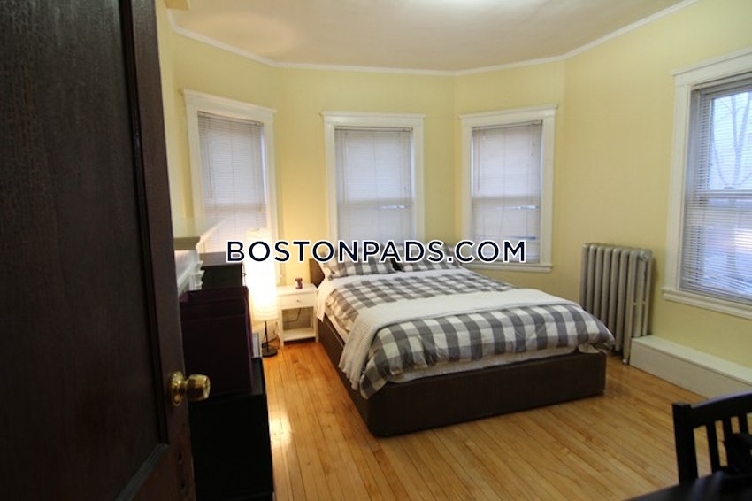 CAMBRIDGE - CENTRAL SQUARE/CAMBRIDGEPORT - 3 Beds, 1 Bath - Image 6