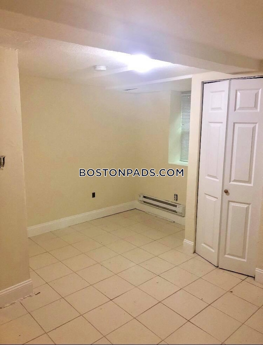 CAMBRIDGE - CENTRAL SQUARE/CAMBRIDGEPORT - 4 Beds, 2 Baths - Image 7