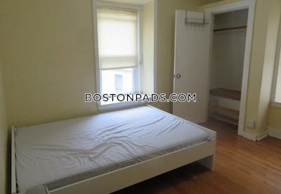 Cambridge Studio 1 Bath  Central Square/cambridgeport - $2,250