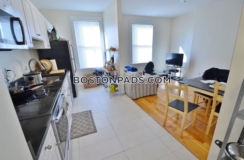 CAMBRIDGE - CENTRAL SQUARE/CAMBRIDGEPORT - 4 Beds, 2 Baths - Image 35