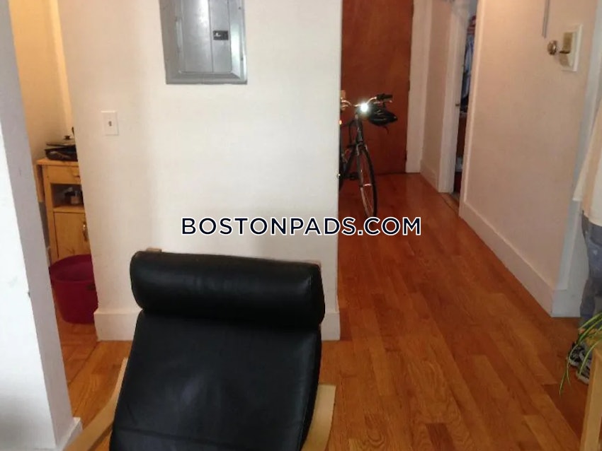 CAMBRIDGE - CENTRAL SQUARE/CAMBRIDGEPORT - 3 Beds, 1 Bath - Image 6