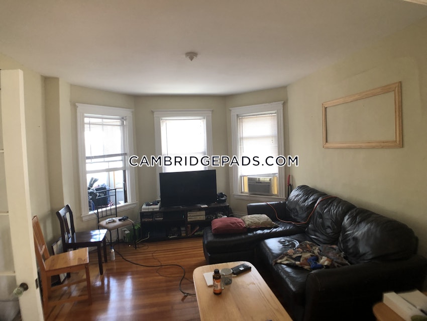 CAMBRIDGE - DAVIS SQUARE - 4 Beds, 1 Bath - Image 2