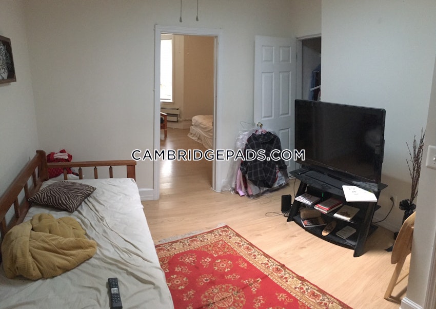 CAMBRIDGE- EAST CAMBRIDGE - 2 Beds, 1 Bath - Image 3