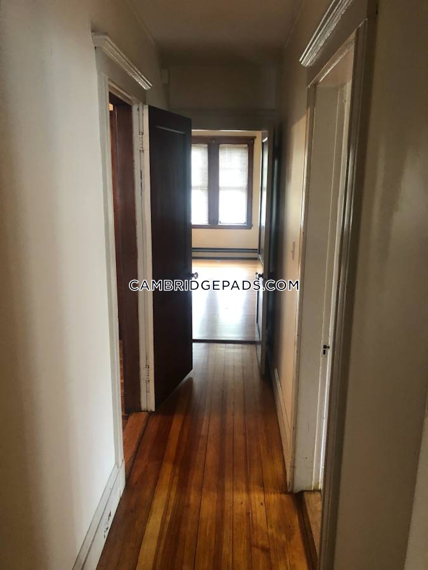 CAMBRIDGE - MT. AUBURN/BRATTLE/ FRESH POND - 3 Beds, 1 Bath - Image 9